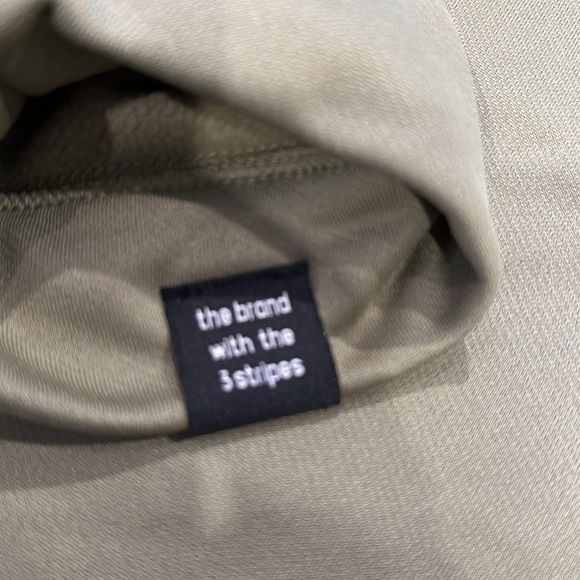 ADIDAS NWOT HOODIE MENS SIZE L ARMY GREEN FROM SAKS. NWOT - Picture 5 of 12